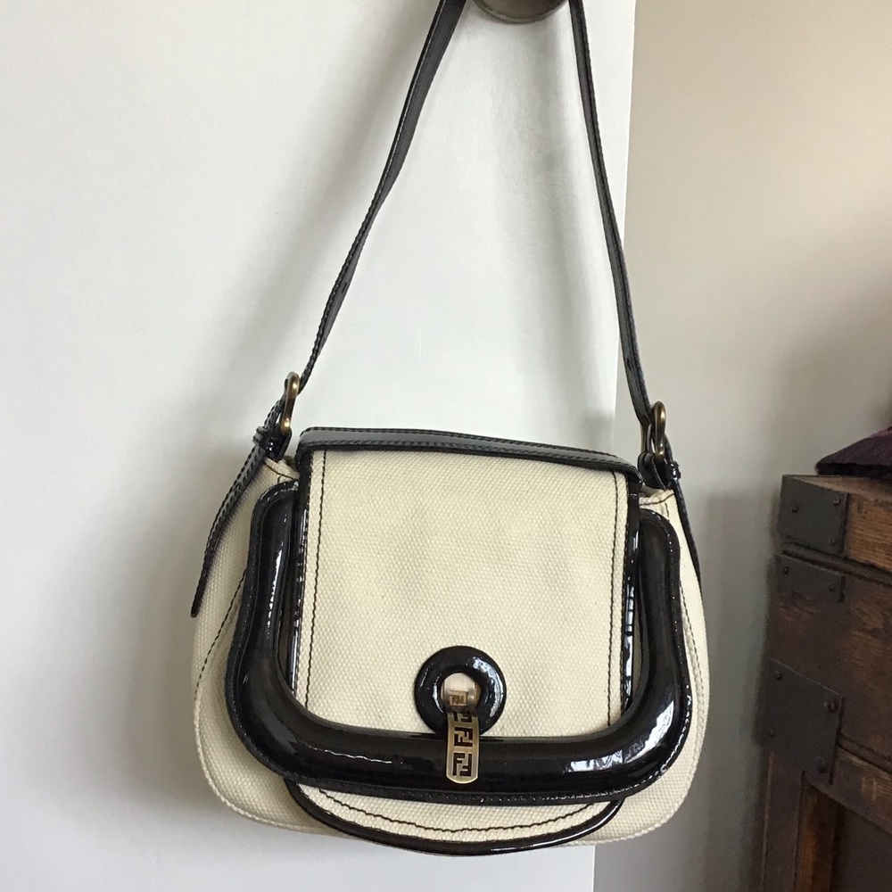 Fendi B Fendi shoulder bag